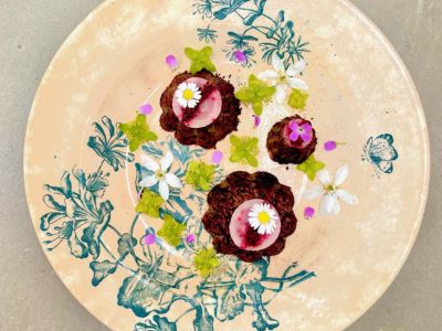 Bouchées aux fanes de betteraves et huile olive coco